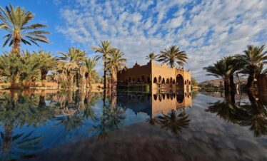 Sandy Beaches & Desert Dunes tour
